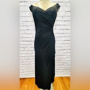 La Femme Black Off the Shoulder Ruched Jersey size 6 NWOT